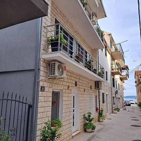 Studio Apartment Legcevic Kaštela Zewnętrze zdjęcie