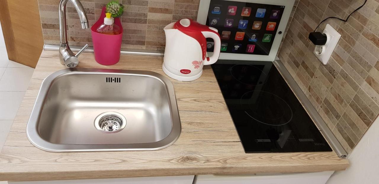 Studio Apartment Legcevic Kaštela Zewnętrze zdjęcie