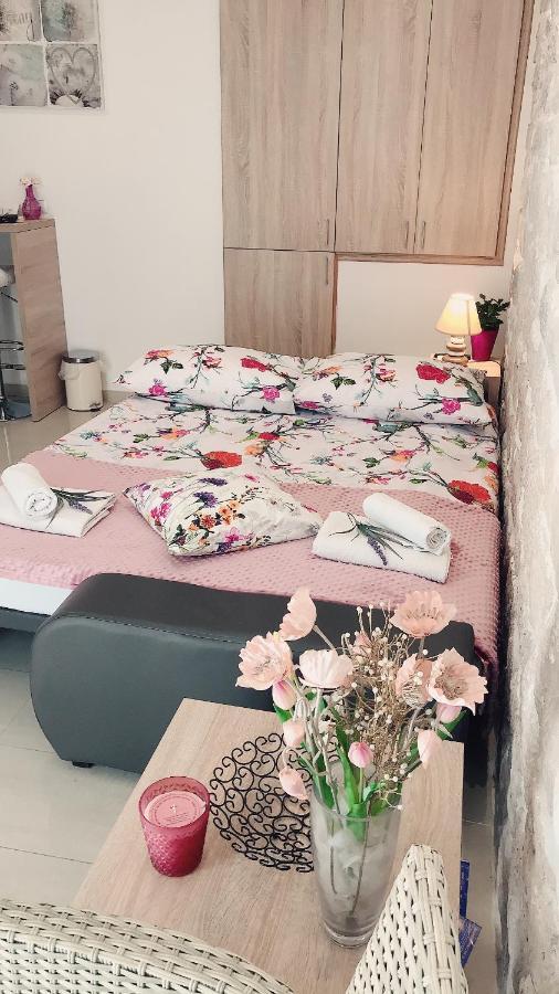 Studio Apartment Legcevic Kaštela Zewnętrze zdjęcie